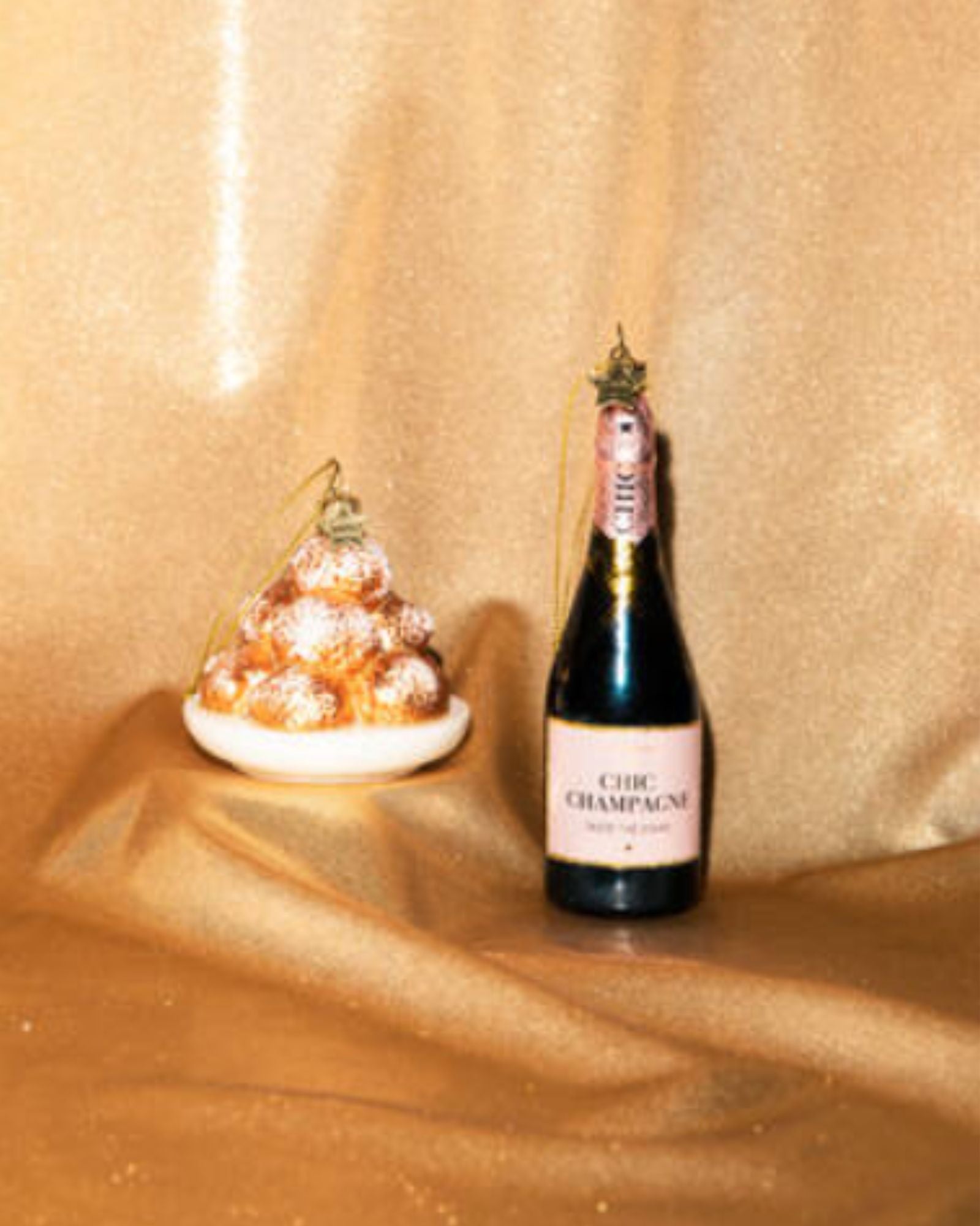 Ornament Luxury Pink Bottle 14cm